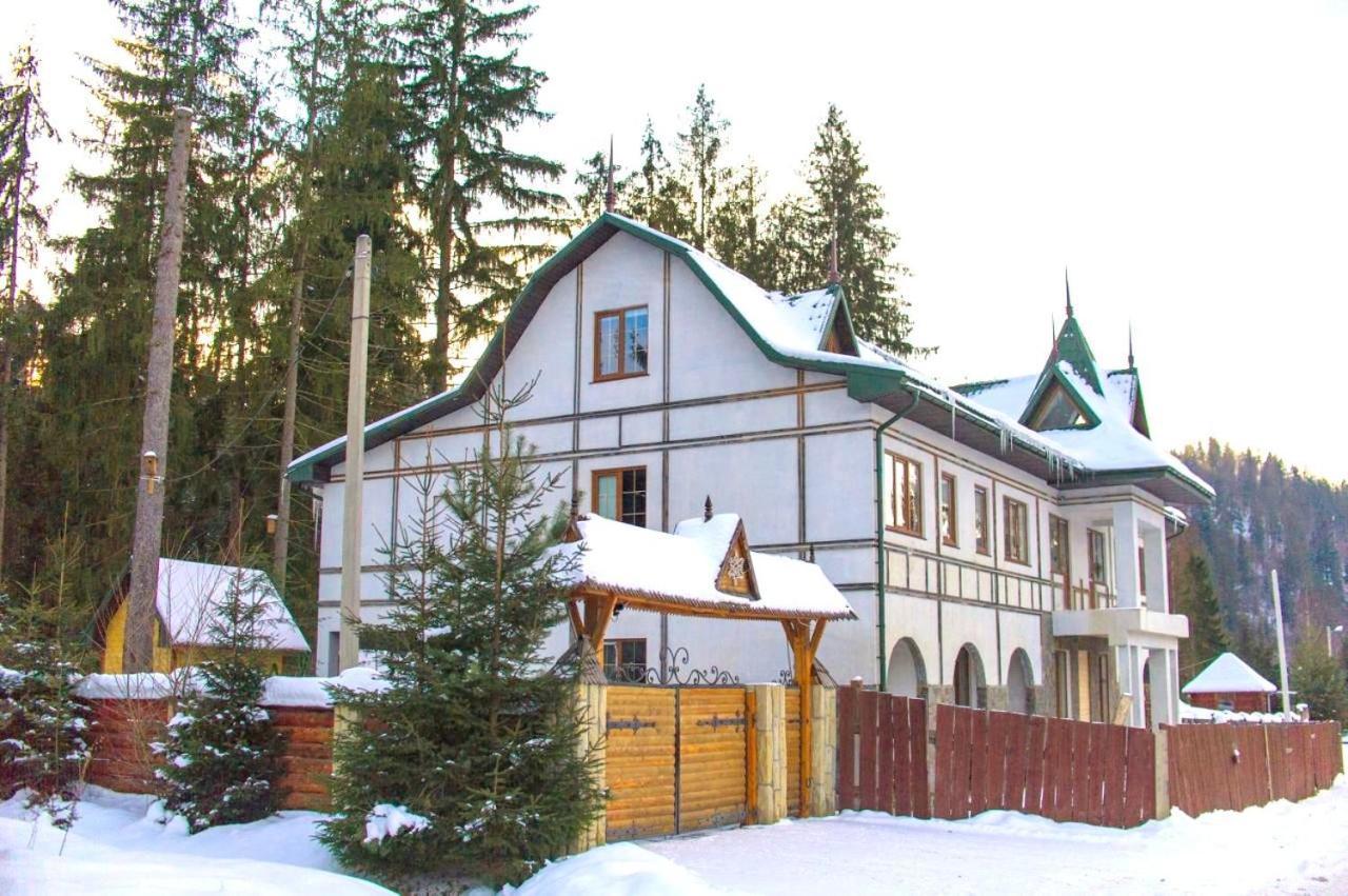 Hotel Galushko Mykulychyn Esterno foto