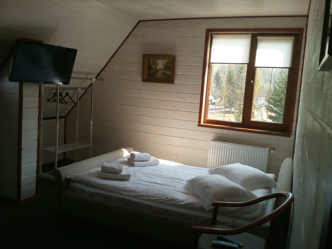 Hotel Galushko Mykulychyn Esterno foto