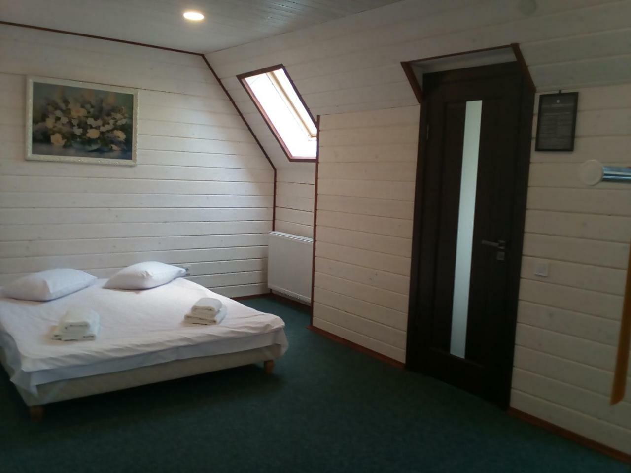 Hotel Galushko Mykulychyn Esterno foto
