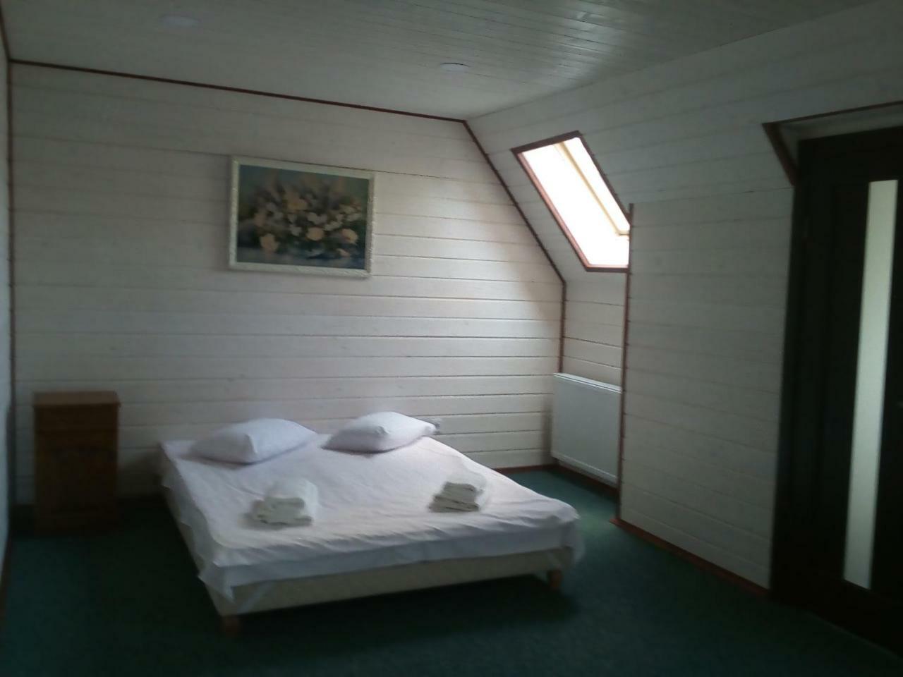 Hotel Galushko Mykulychyn Esterno foto
